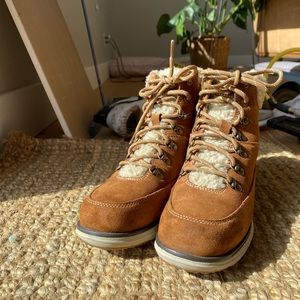 L.L. Bean Mountain Lodge Boots | Sherpa Insulated Lace-Up
